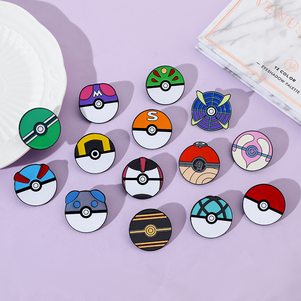 Anime Ball Cartoon Enamel Pins - Pokeball Cosplay Prop avis et prix