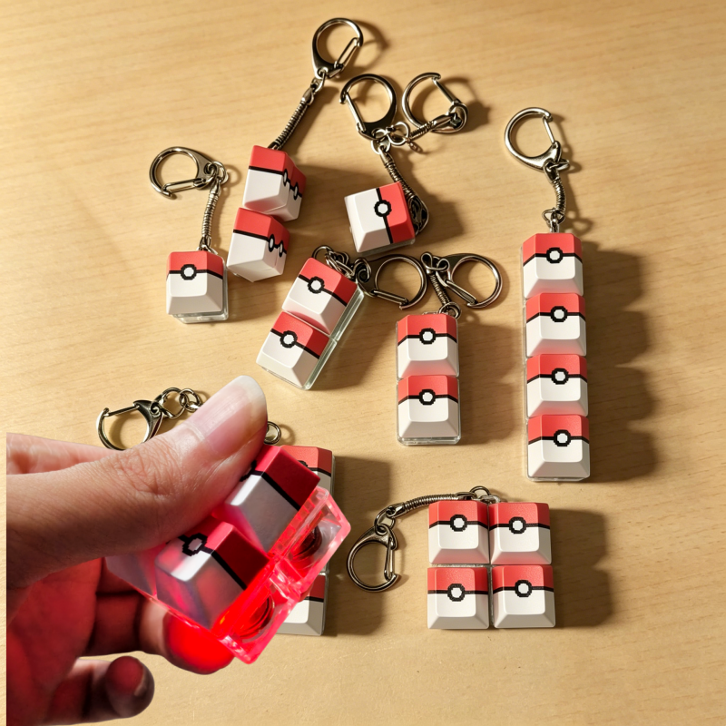 Pokeball Light Up Keyboard Key - Pokeball Cosplay Prop avis et prix